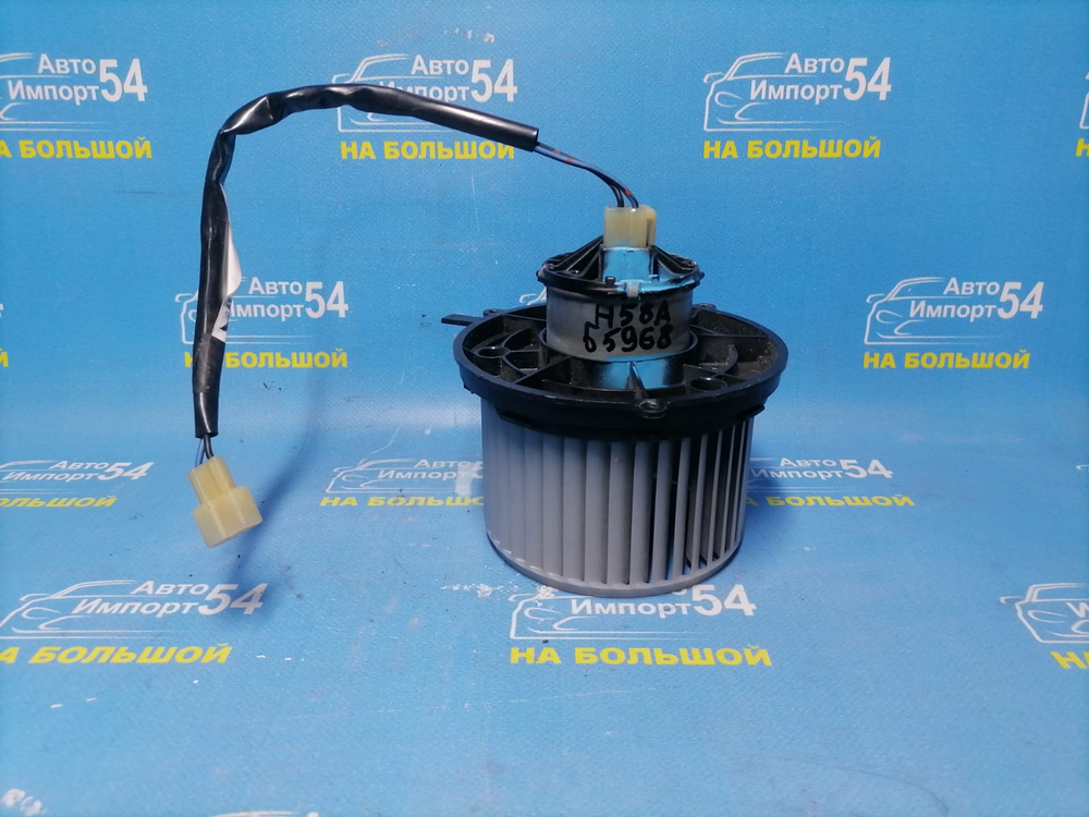 Моторчик печки MITSUBISHI PAJERO MINI 1998-2012