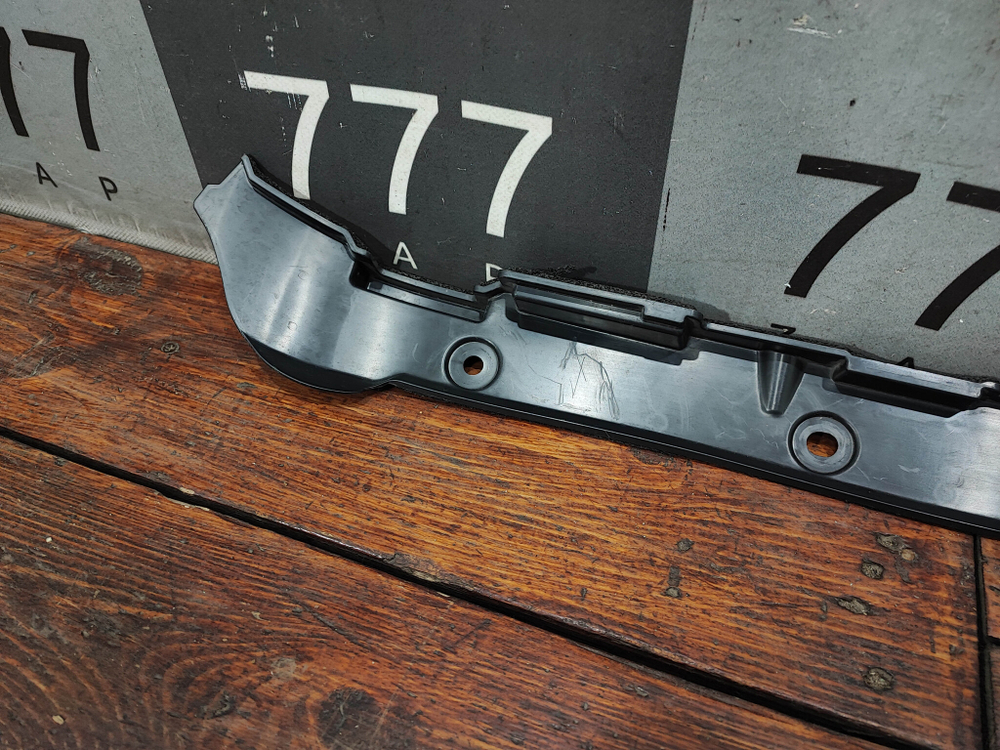 Пыльник крыла переднего левого Changan UNI-T 20-нв Б/У Оригинал 8403310CN01