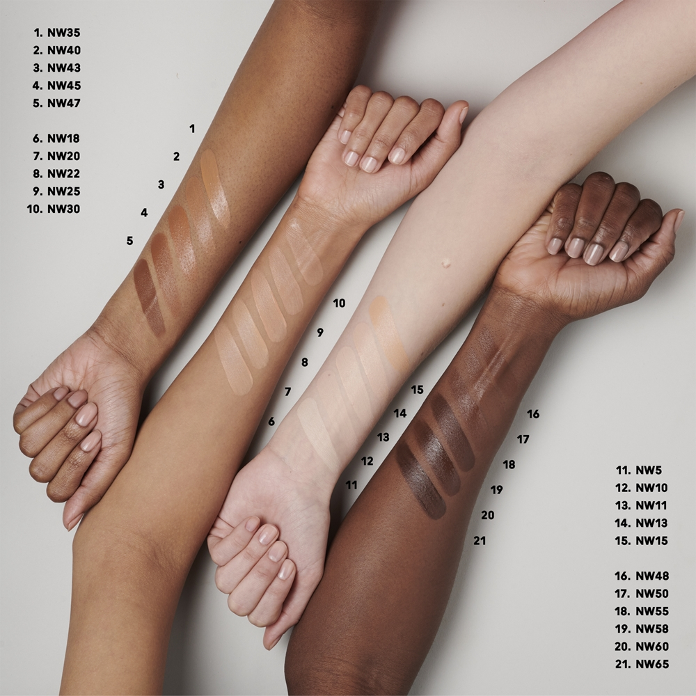 MAC Cosmetics Studio Radiance Serum-Powered Foundation - Подклад навилжающий оттенок NC17.5, 30 ml