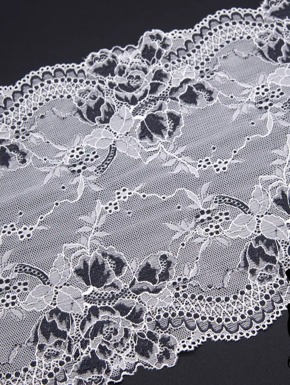 03-210 ОПТ Кружево эластичное 22 см, айвори/черный