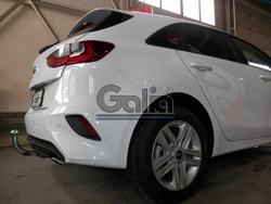 Фаркоп оцинкованный Galia K044C для Kia Ceed хетчбек 5 дверей, только бензин (не дизель) 2018-(паспорт и сертификат в комплекте)(без электрики)