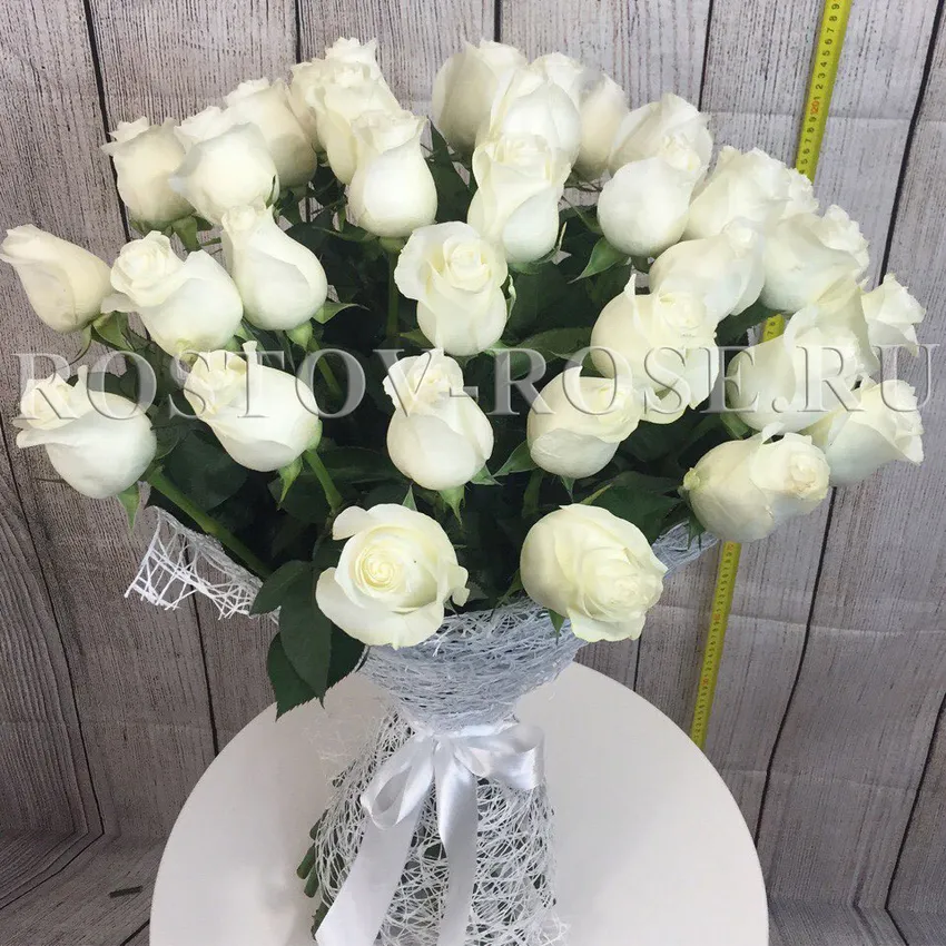 Букет из Голландских белых роз, сорт Прауд