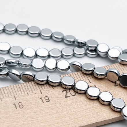 Гематит Монетка бусины (имитация), цвет серебристый, размер около 5,5 мм, цена за отрезок 19 см (1/2 нити)