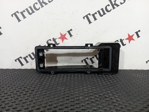 Накладка коробки электроразъёмов