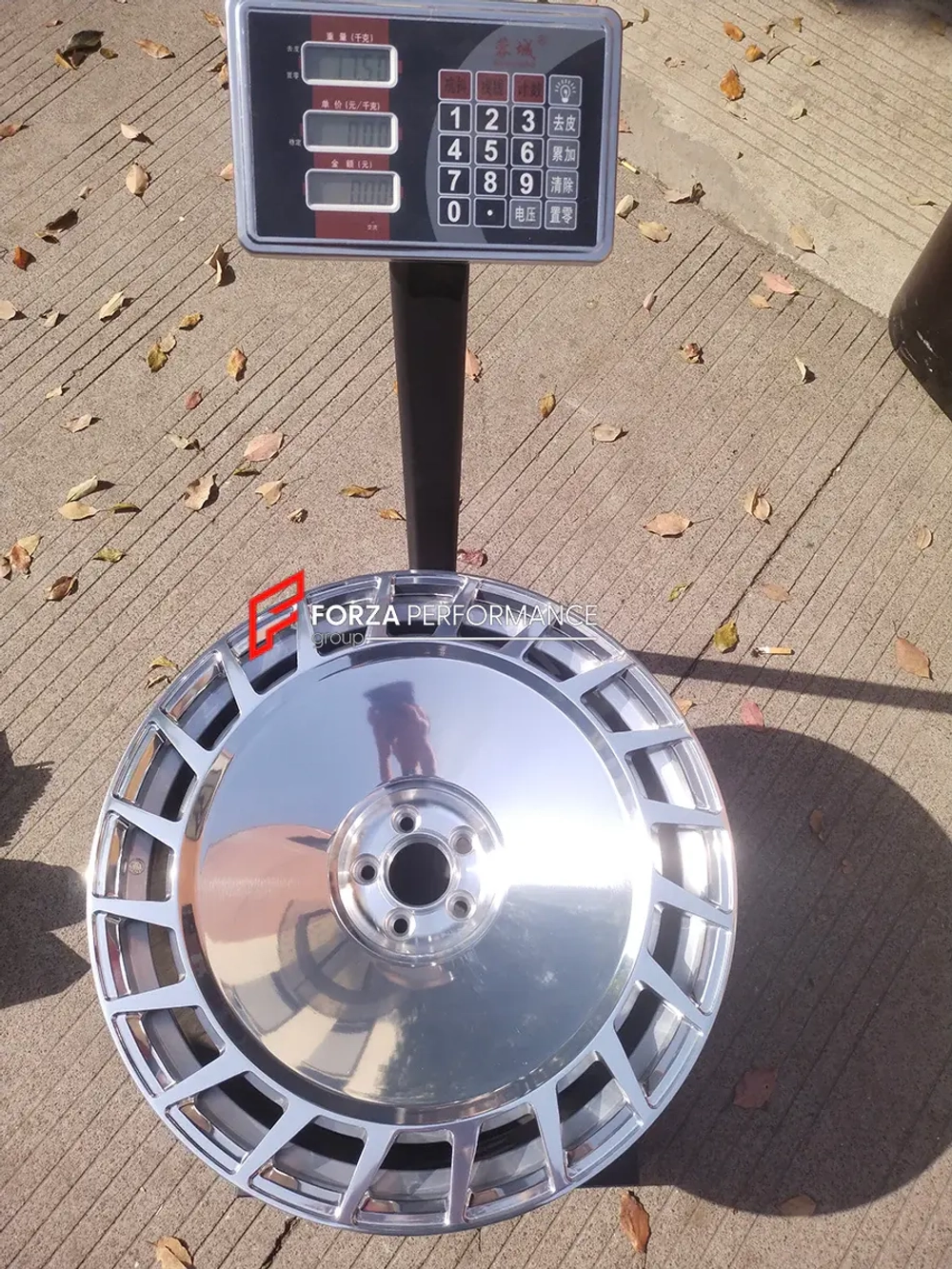 КОВАНЫЕ ДИСКИ ДЛЯ ROLLS-ROYCE CULLINAN 2025 РОЛЛС-РОЙС Куллинан