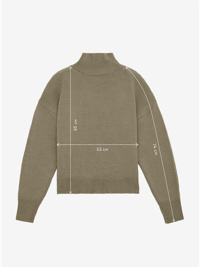 AIM  свободного кроя Цвет светлый хаки. 50% шерсть мериноса.