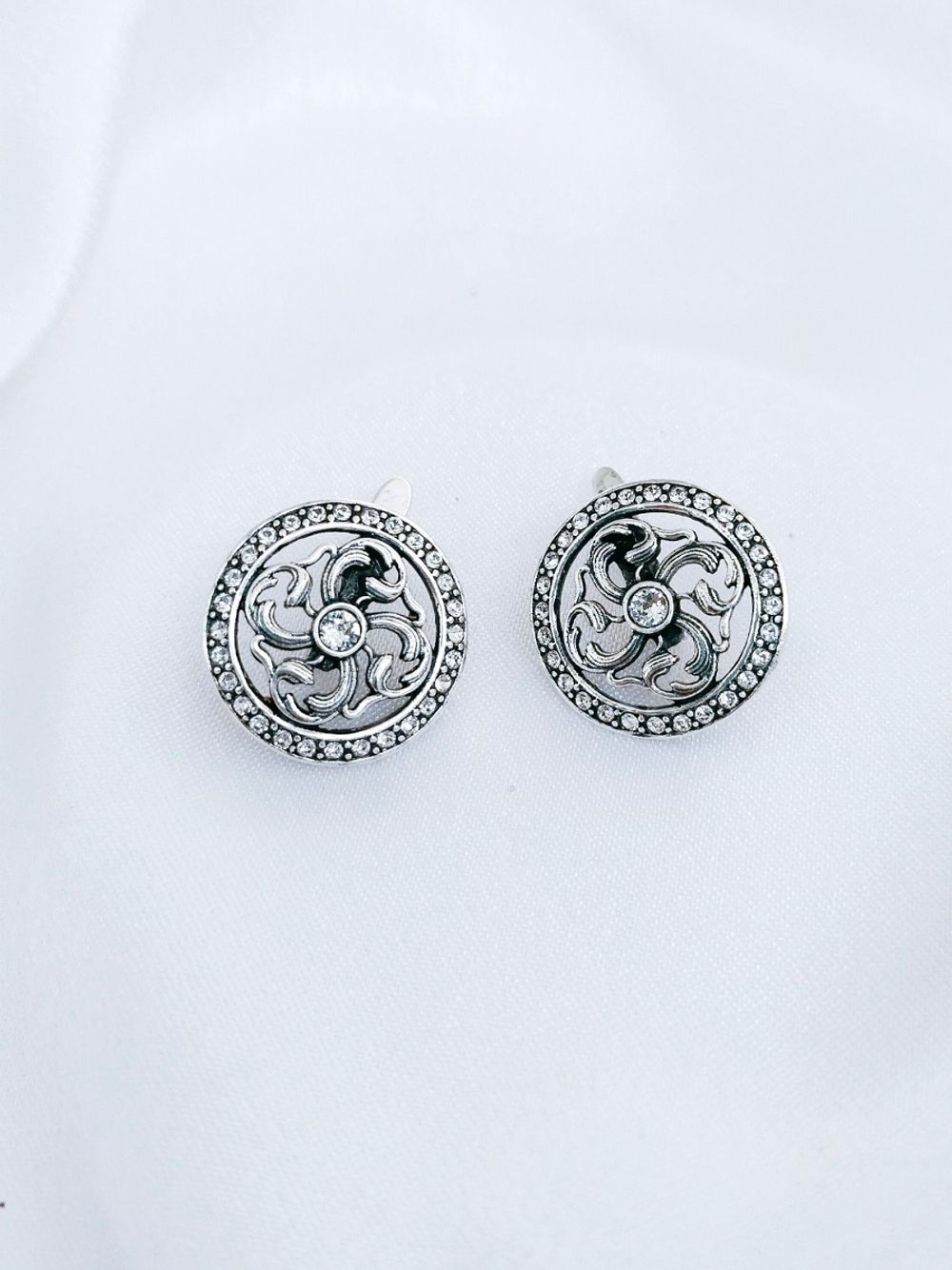 "Хольмстрём" серьги в серебряном покрытии из коллекции "Реплики истории" от Jenavi  с английским замком