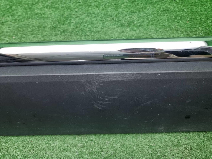 Накладка двери передняя правая Hongqi HS5 (19-нв)