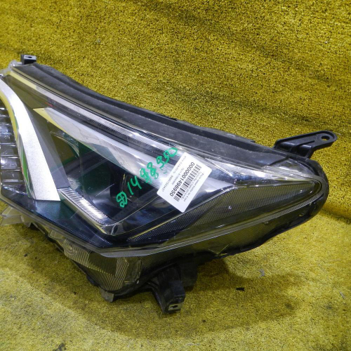 Фара левая Toyota Rav 4 CA40 (2015-2019) LED