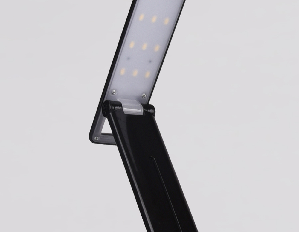 Светодиодная настольная лампа DE501 BK черный LED 4200K 9W