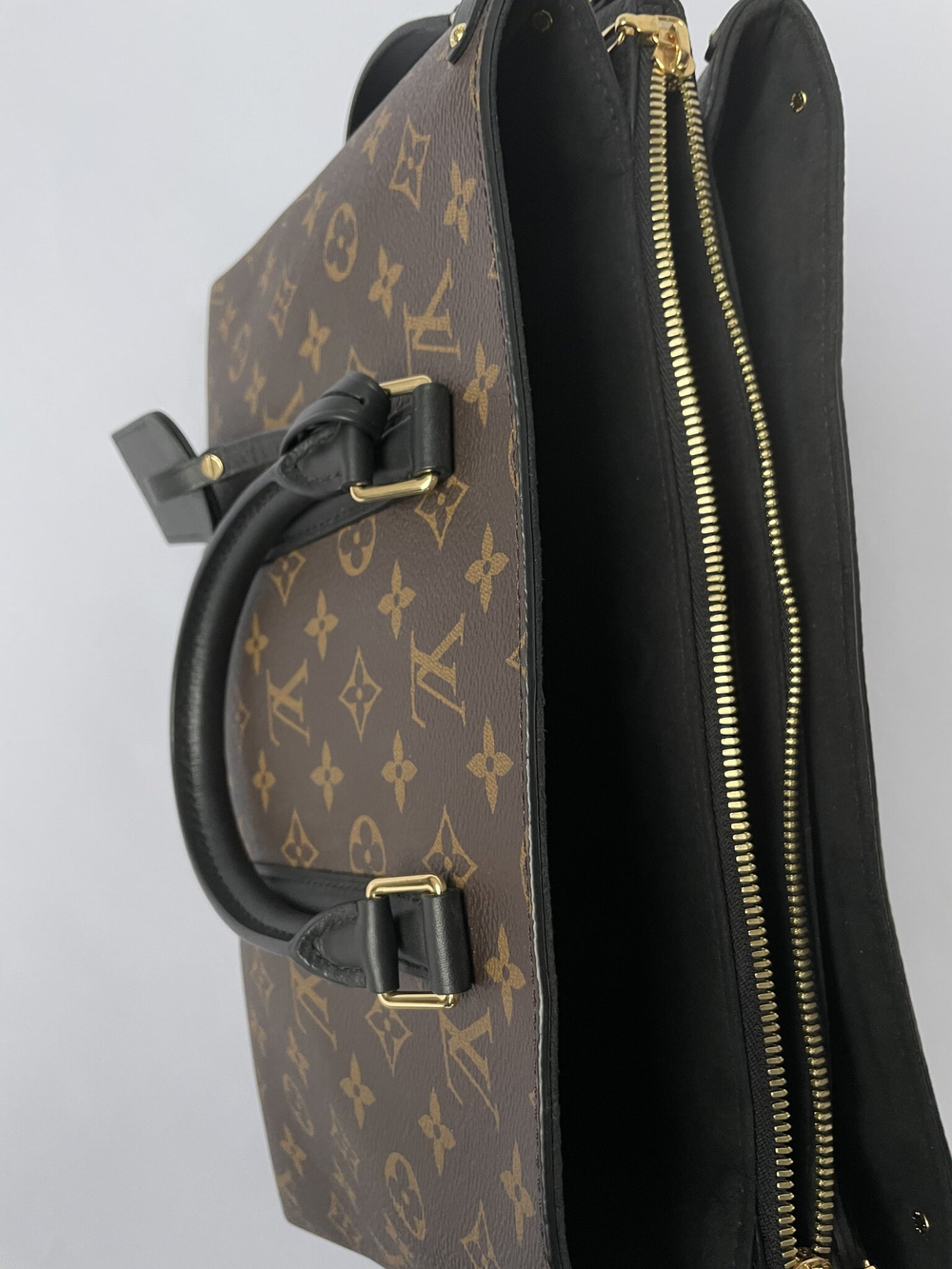 Сумка Louis Vuitton SOUFFLOT BB