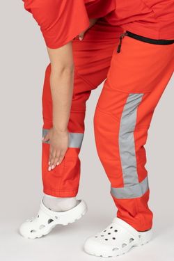 Брюки демисезонные женские Скорая помощь MedicLine SOFTSHELL красные