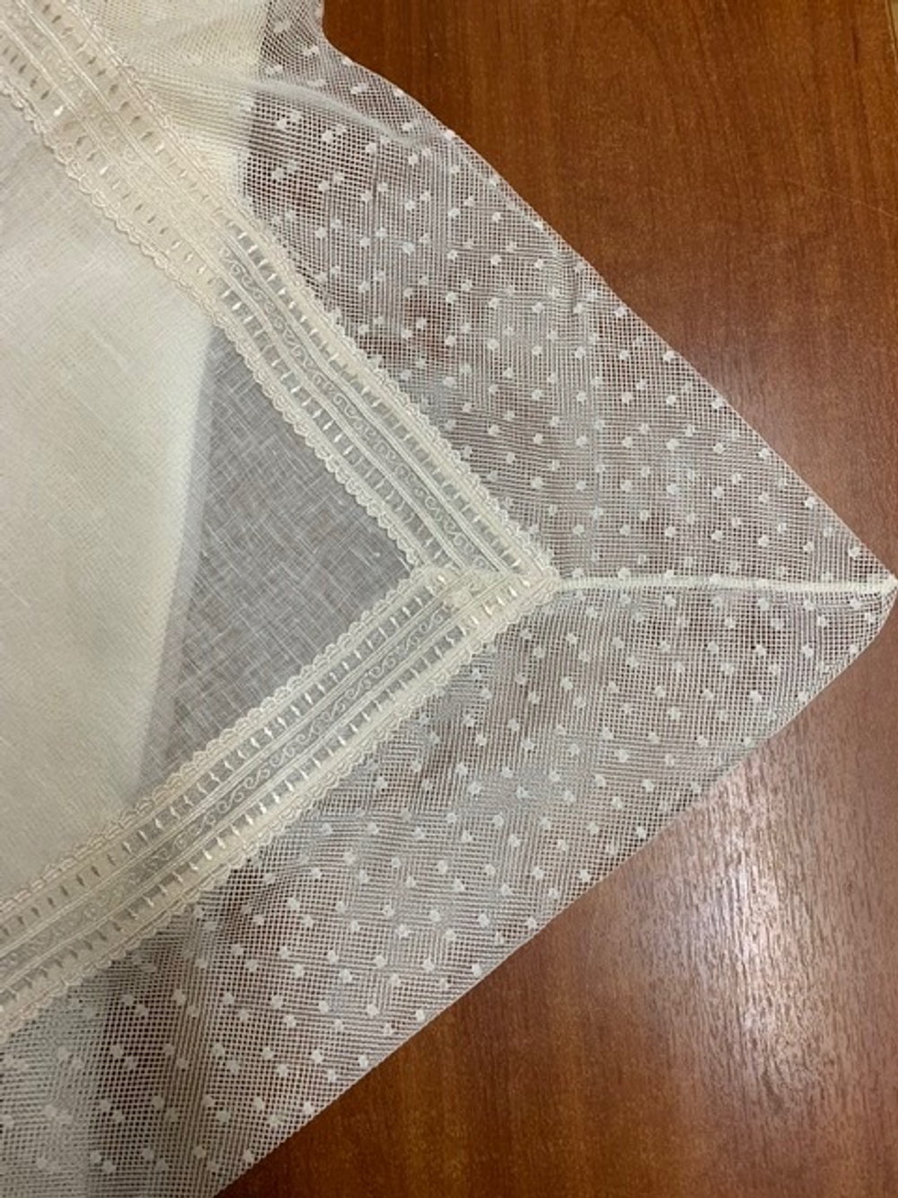 Набор скатертей 2шт 170х340 и 120х280 и 12 салфеток Gamba 1022 Bordina Panna шампань