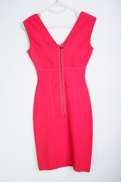 Платье для практичного образа, визуально 40 размер