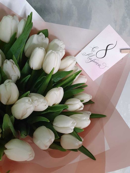 Букет 35 белые тюльпаны (Б-185)