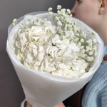 Дуо-букет с белой гортензией и гипсофилой