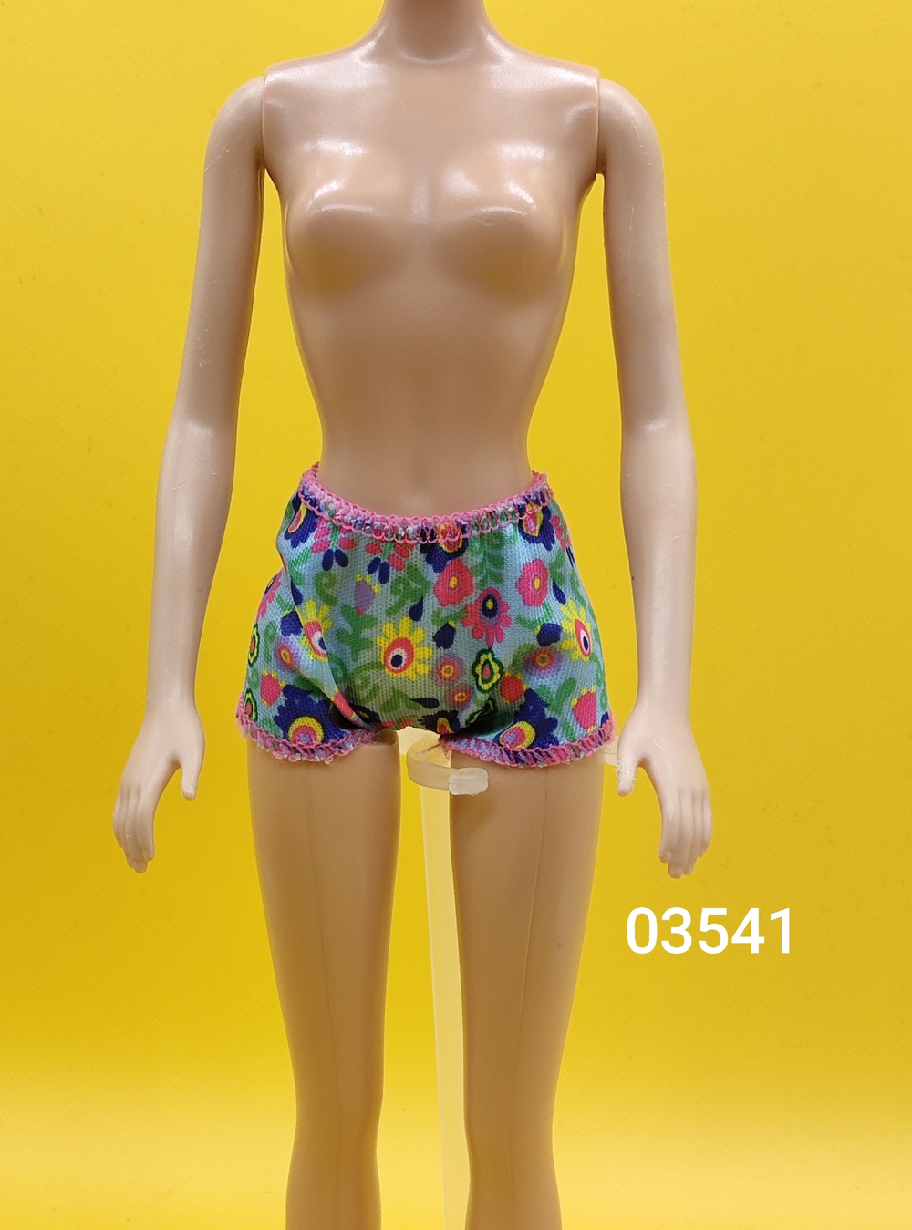 Одежда для куклы Барби винтаж шорты 03541
