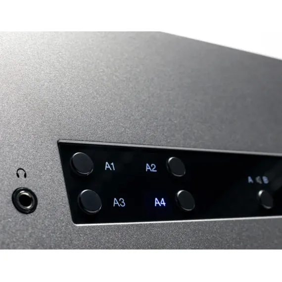 Cambridge Audio CXA81