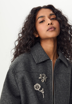 Stradivarius Набор из двух брошей со стразами, серый