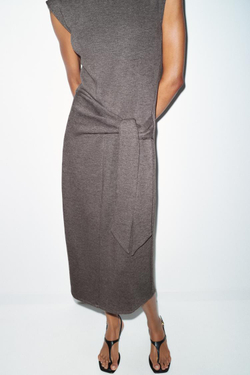 ZARA МЯГКОЕ ПЛАТЬЕ С УЗЛОМ, ТЕМНО-КОРИЧНЕВЫЙ