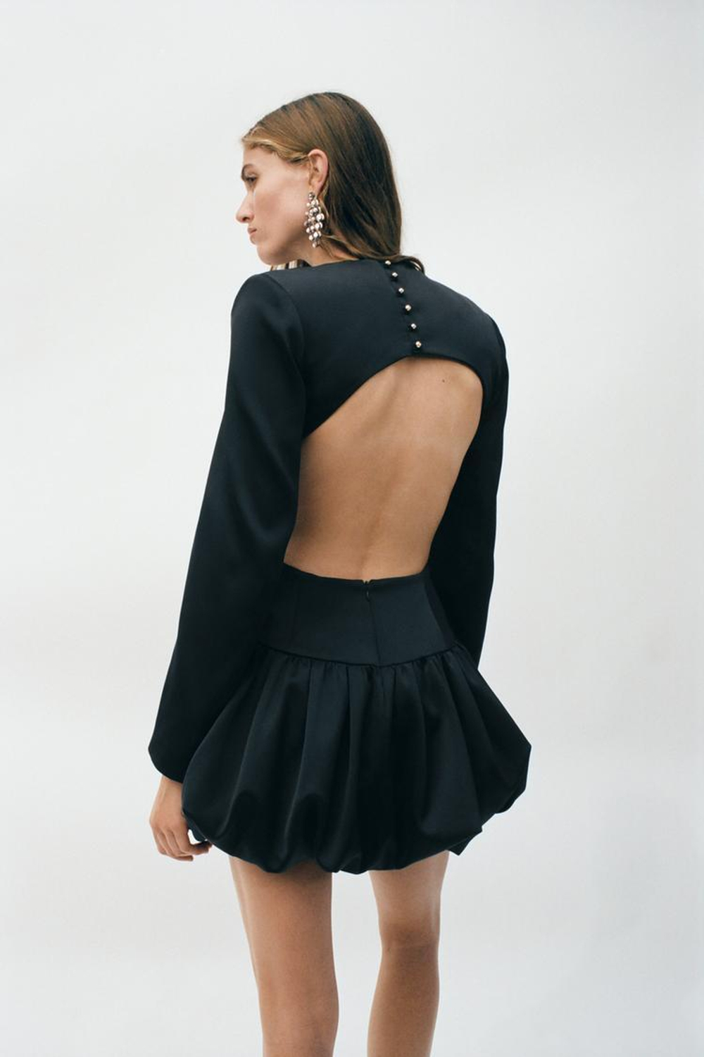 ZARA МИНИ-ПЛАТЬЕ-БАЛЛОН, ЧЕРНЫЙ