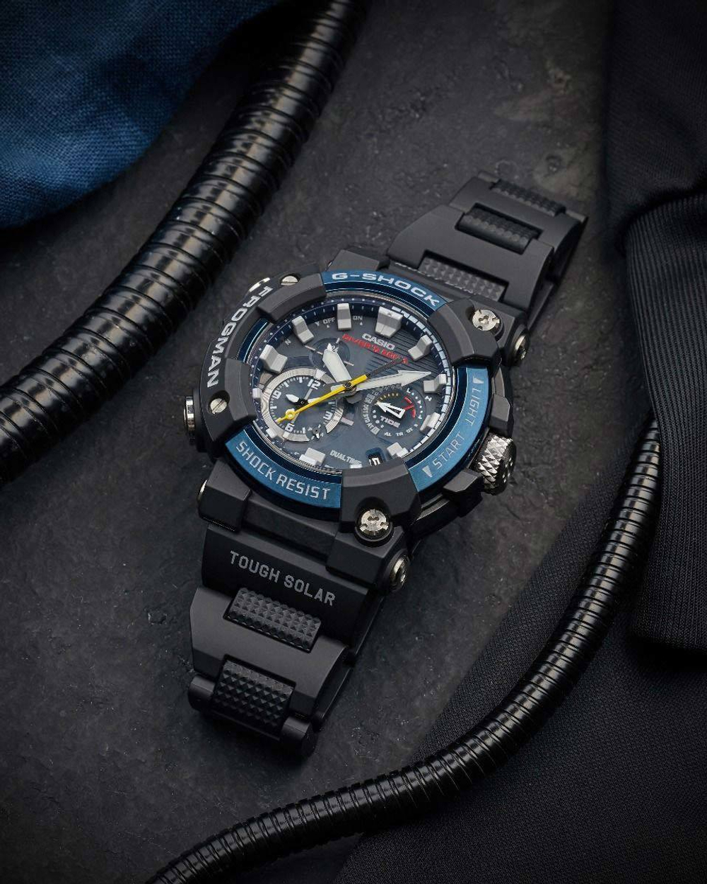 Японские наручные часы Casio G-SHOCK GWF-A1000C-1AER