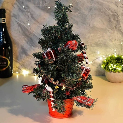 Елка настольная 40см в красной корзинке, с украшениями, МВ-19В1606М