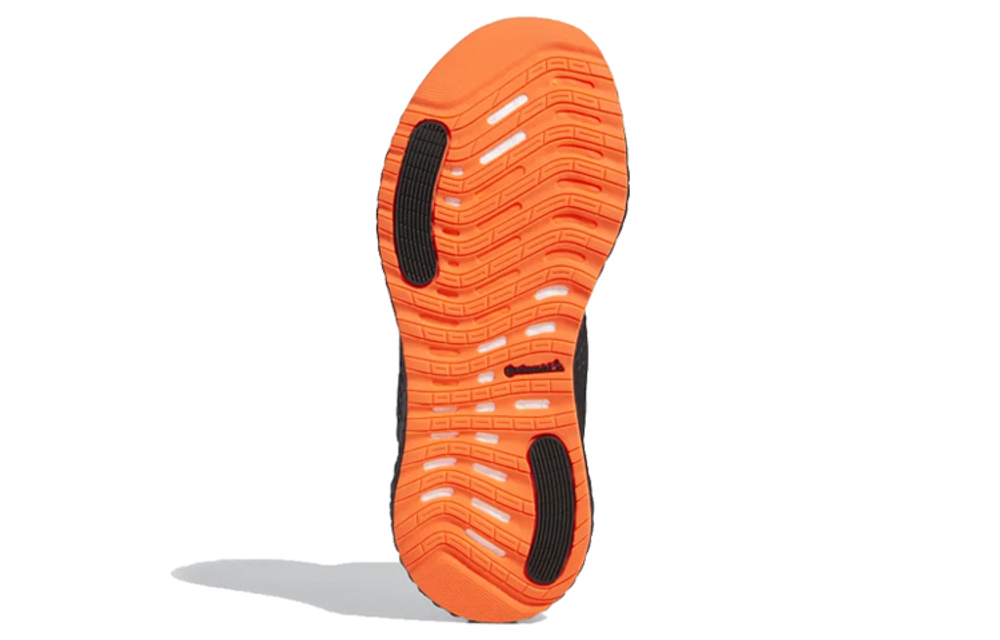 Кроссовки Adidas Alphaboost