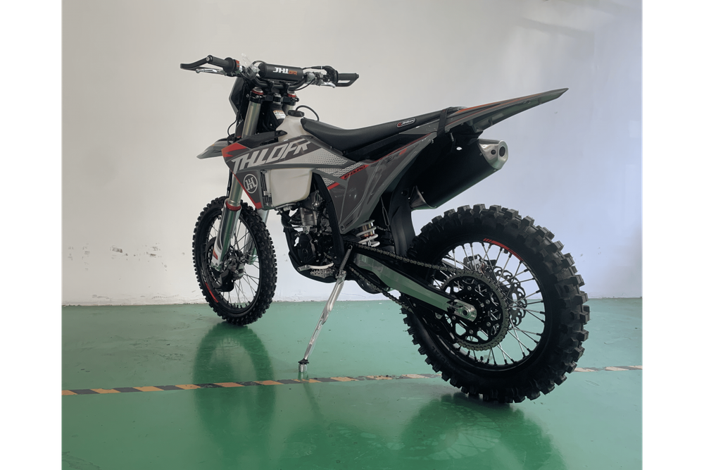 Мотоцикл JHLofr ZR2 Enduro YK250 (LC179MM)