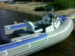 Лодка РИБ SKYBOAT SB 360RL