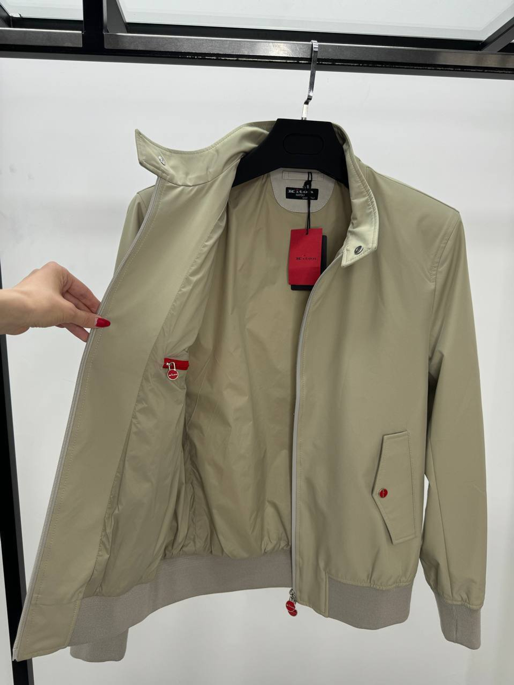 Ветровка Kiton