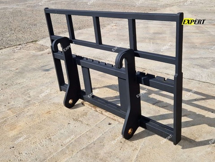 Каретка быстросъемная для телескопического погрузчика