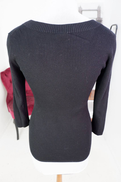 Джемпер Esprit базовый, маркировка L, визуально на 48 размер