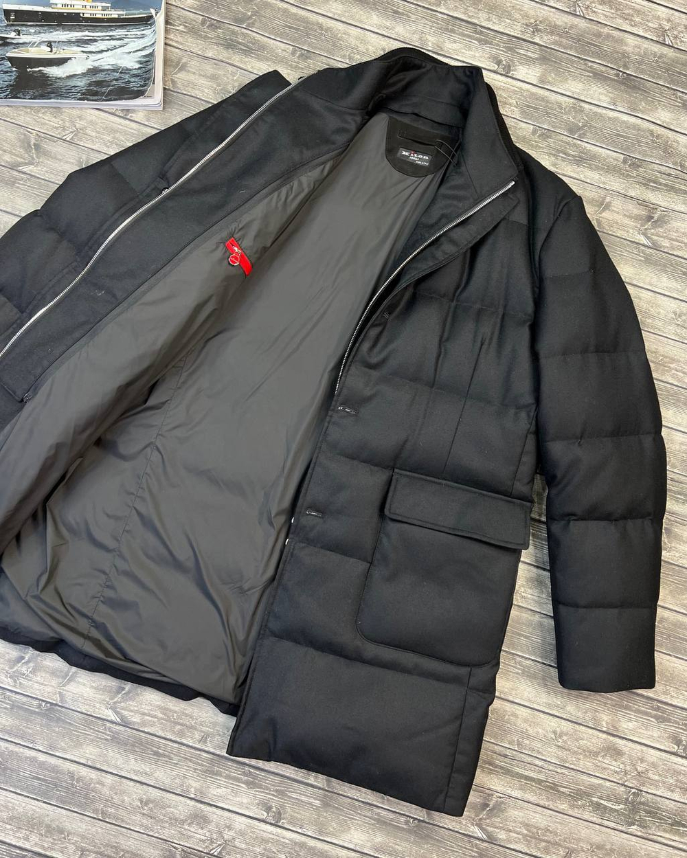 Пуховик Kiton