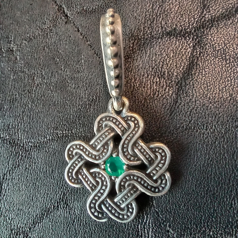 Подвеска. Узел удачи