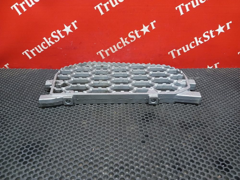 Ступенька подножки нижняя 2021г.