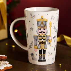 КРУЖКА LEFARD "ЩЕЛКУНЧИК" 385 МЛ