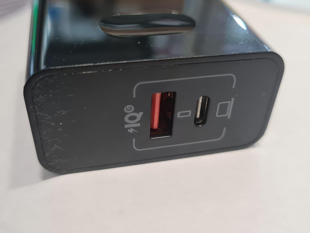 Зарядное устройство ET GAN-120WAC-B