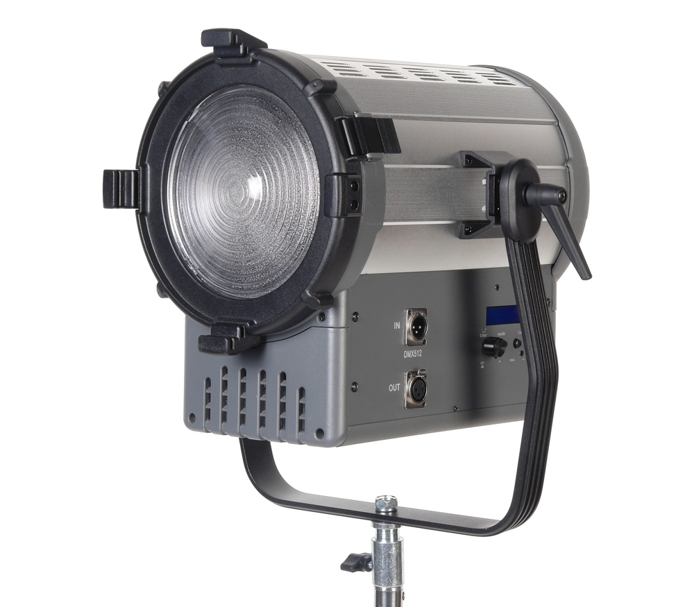 Осветитель GreenBean Fresnel 300 LED X3 Bi-color DMX, светодиодный, 300 Вт, 2800-6500К