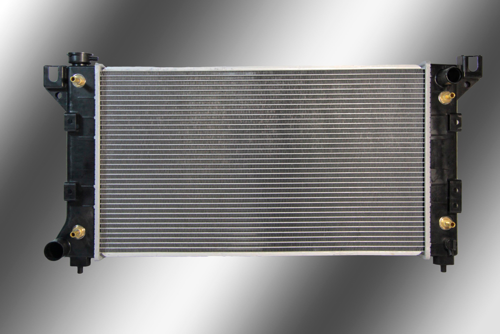 Радиатор охлаждения Chrysler Voyager 3