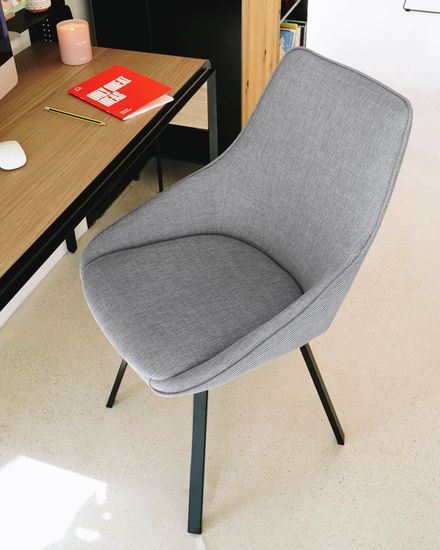 Стул Haston светло-серый La Forma Испания 