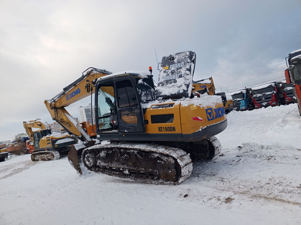 XCMG XE180* Экскаватор XE180DN (Дизельный, 3,8 л, 126 л.с., АТ)