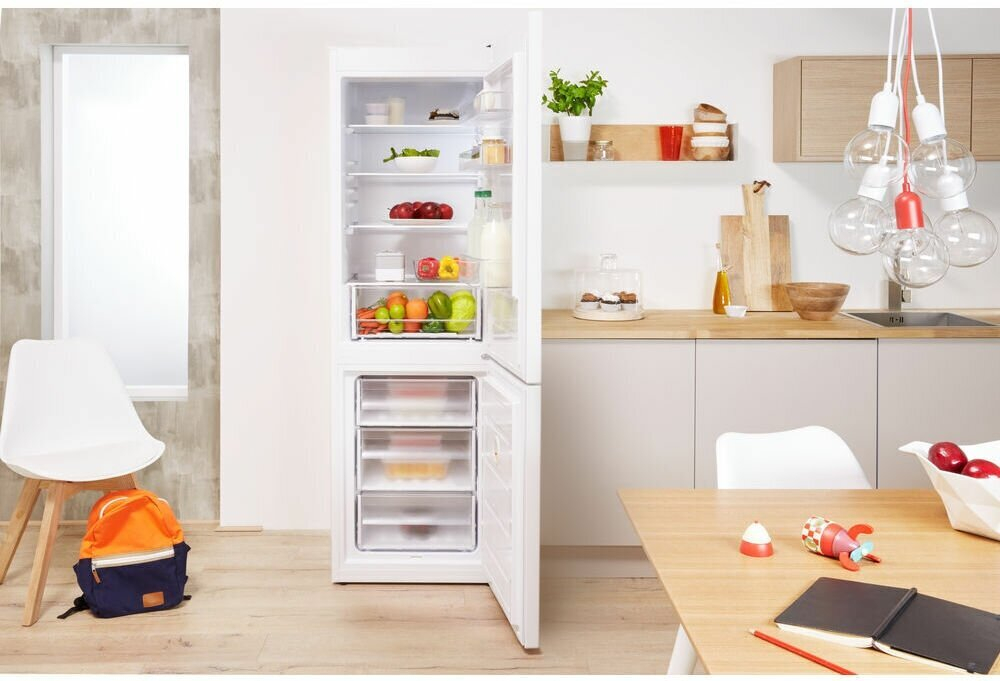 Indesit DS 320 W