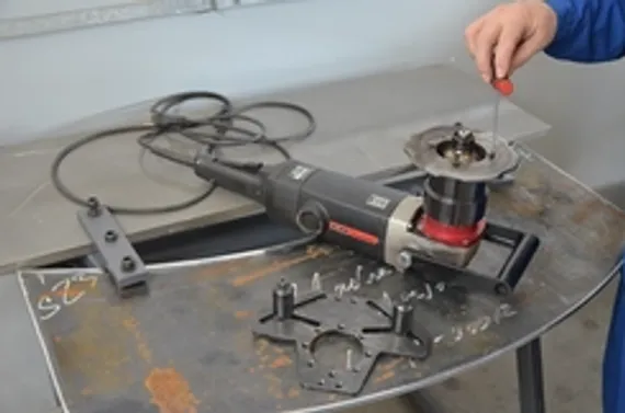 Позиционер для точной установки радиусных пластин для BM-7, ВМ-16 и BM-18A, арт. UST-0509-16-00-00-0