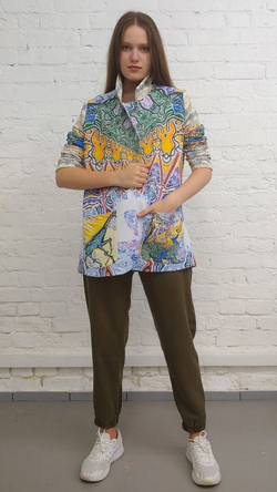 Трикотажный жакет "Графика Дали", по мотивам литографий Сальвадора Дали из серии "Витражи"