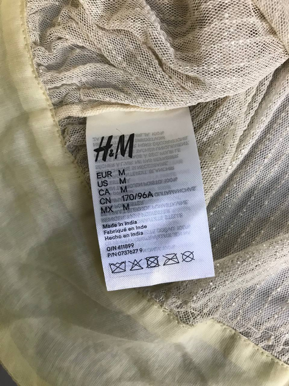 Блузка H&M со сложным дизайном и элементами для нарядного образа 46-48 размер