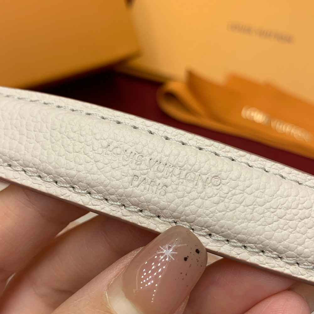 Louis Vuitton Nano Diane