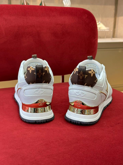 Кроссовки Louis Vuitton