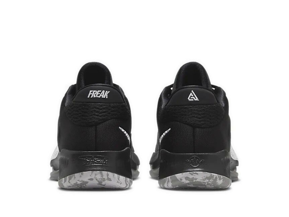 Кроссовки баскетбольные Nike Zoom Freak 4