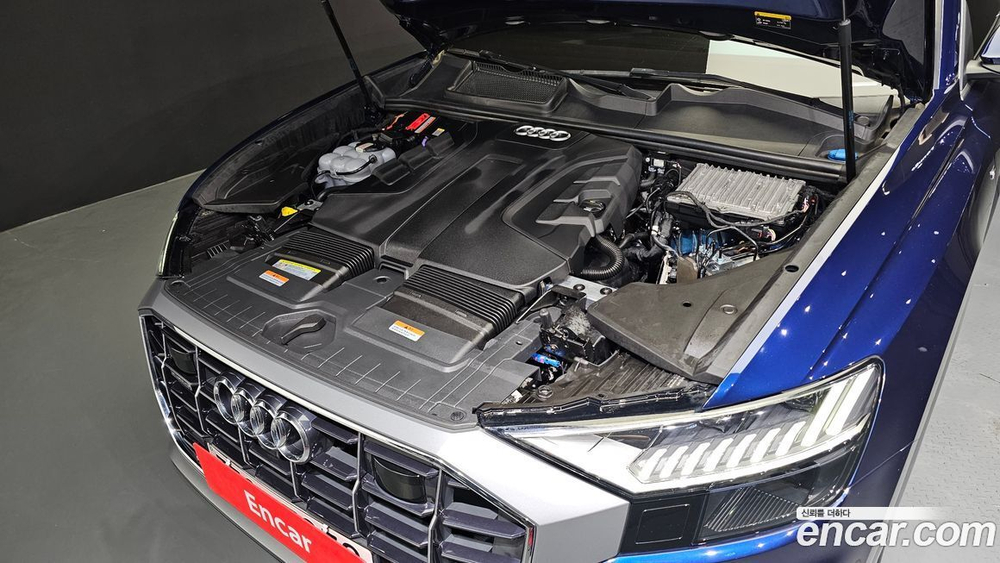 Audi Q8 45 TDI Quattro Premium (04.2020)